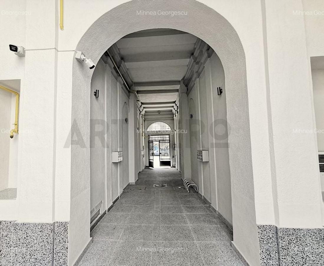 Zero comision, 107mp birou ultracentral Universitate - Cismigiu, 5' M - 11