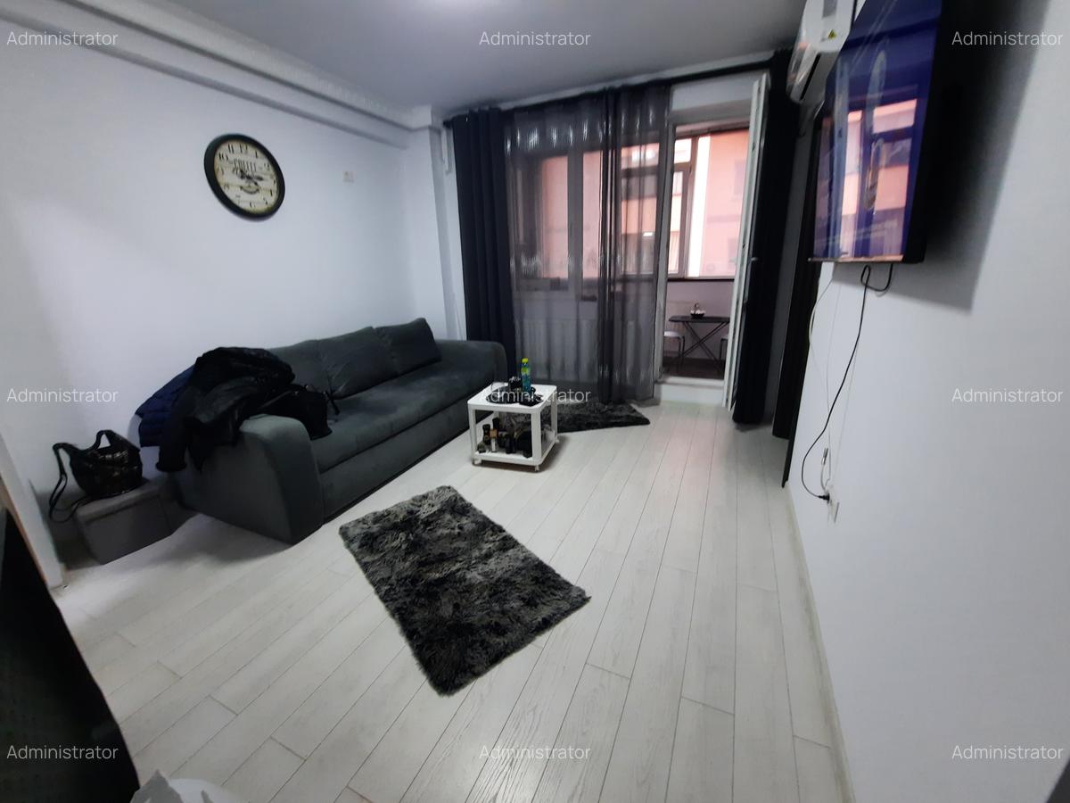 VANZARE GARSONIERA MILITARI RESIDENCE - 1