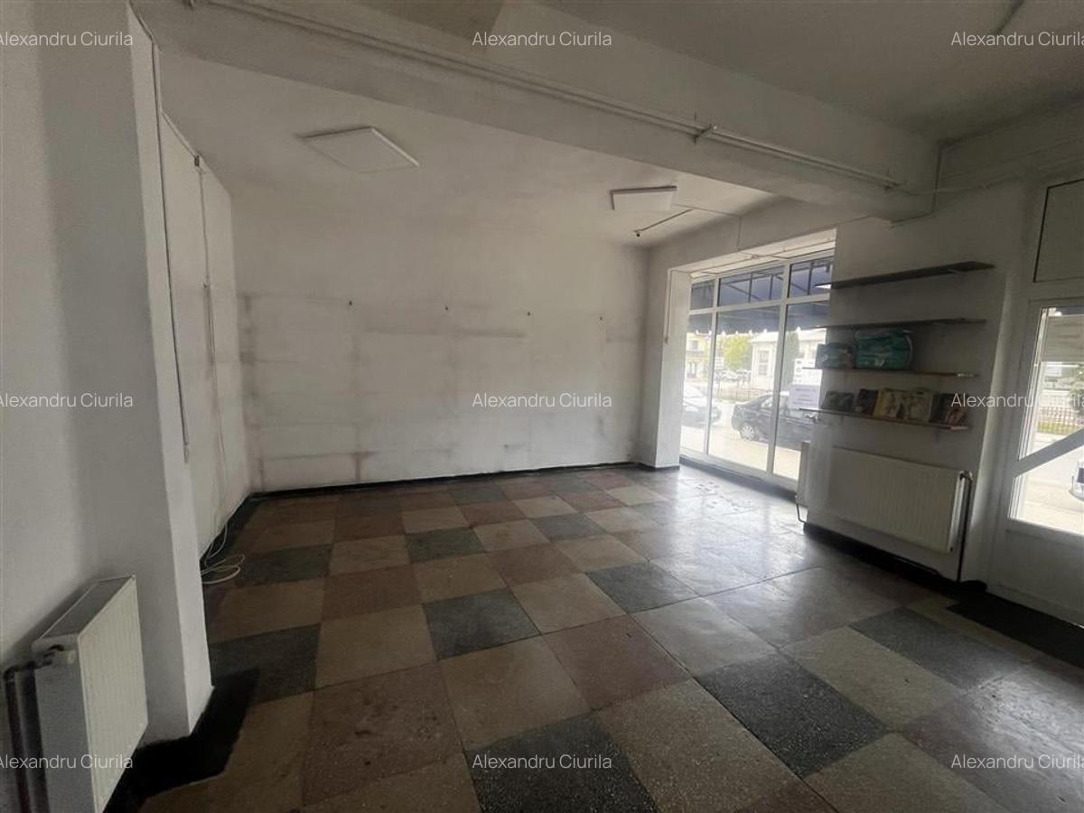 Spatiu comercial de 120 mp in Plopeni, zona cu vad . - 3