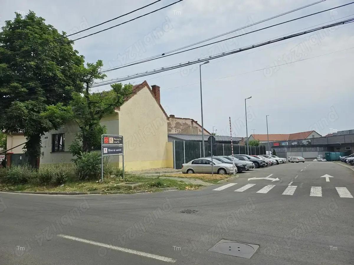 Proprietar , inchiriez casa 75m pe str. Infra?irii nr 12 , 700 euro luna - 2