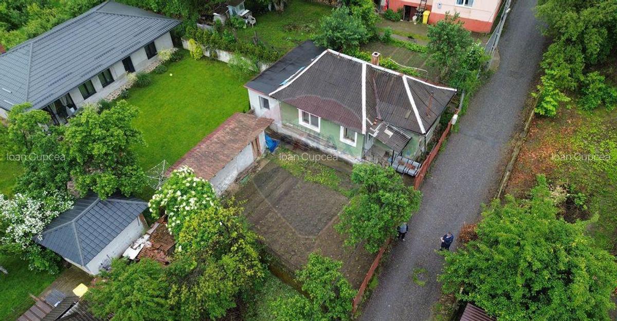 Casa cu 2 camere ?i 2 ari de teren de vanzare in zona... - 7