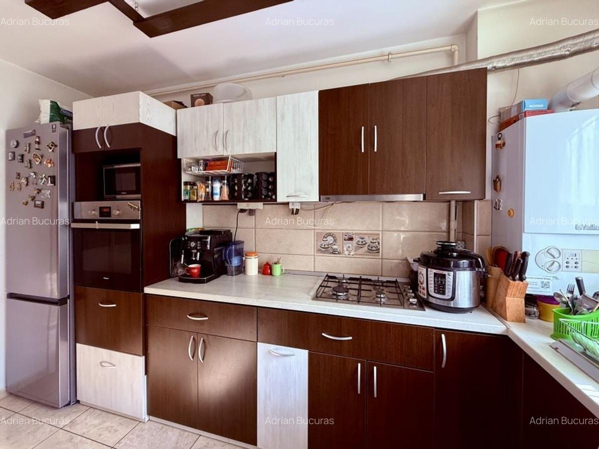 Apartament cu 2 camere decomandat, mobilat în Bartolomeu - 12