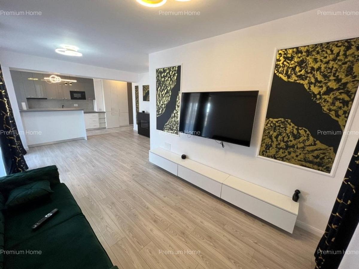 Apartament cu 3 camere semidecomandat, mobilat în Pipera - 2