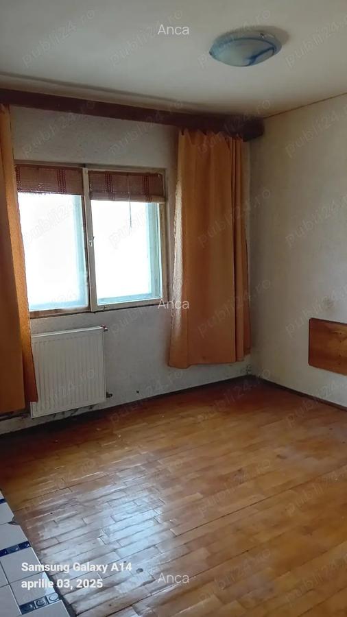 Vand apartament 5 camere pe 2 nivele, cu scara interioara - 10