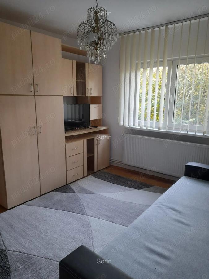 Inchiriez apartament 1 camera in Tudor - 2