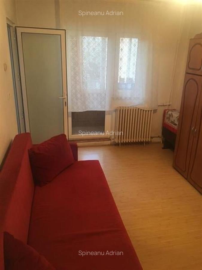 GARSONIERA, et 1, zona Badea Cartan - 9
