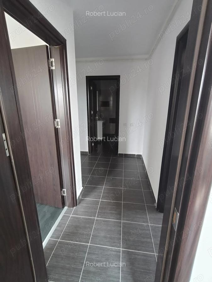Inchiriez apartament 3 camere - 7