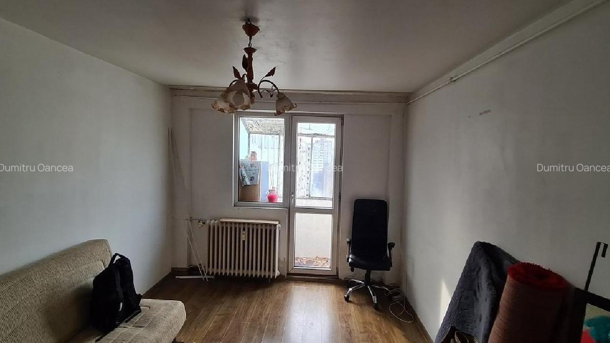 PANTELIMON - PARCUL FLORILOR, Apartament 2 camere - 38mp - etaj 10/10, Stra - 3