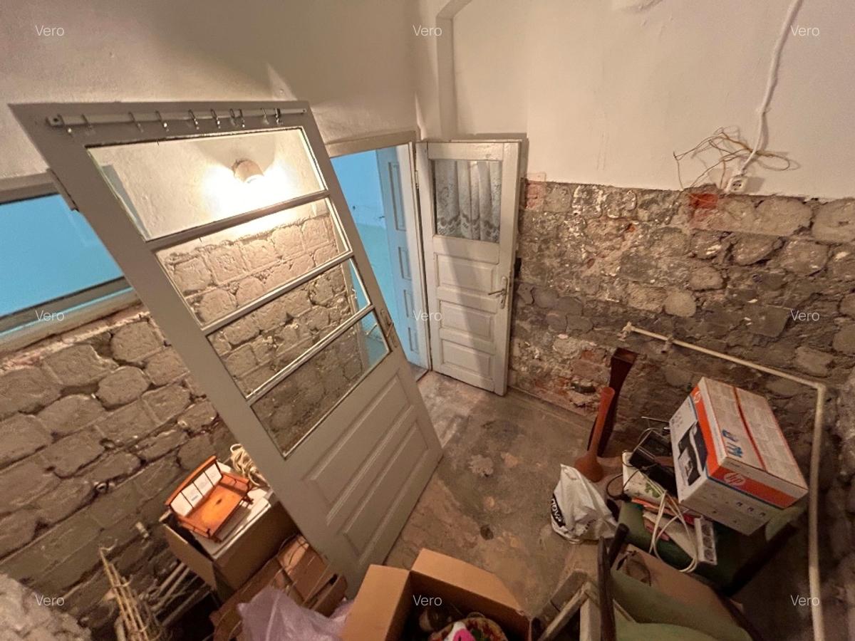 Casă 4 camere, 701 mp teren – Câmpulung, vedere superbă - 4