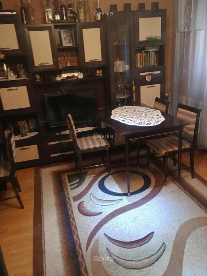 Inchiriez apartament 2 camere zona scoala Nr 2 - 4