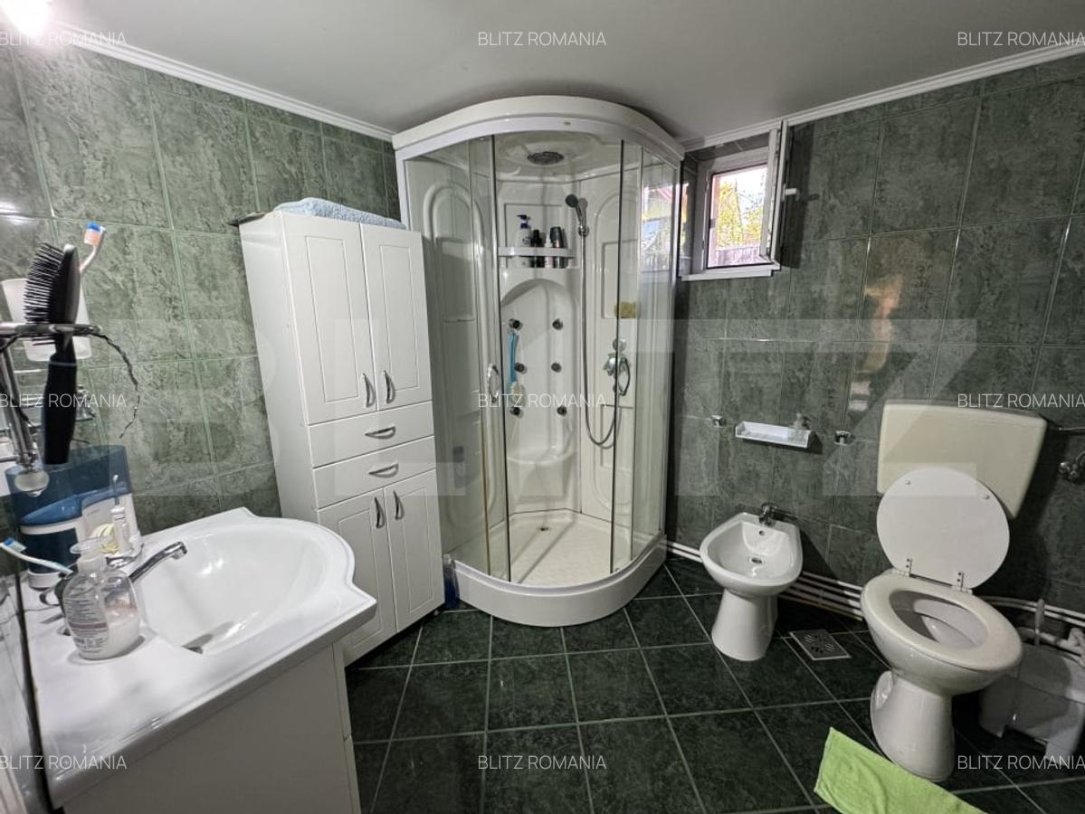 Casa superba cu 6 camere, 200 mp, in Rapas - 20