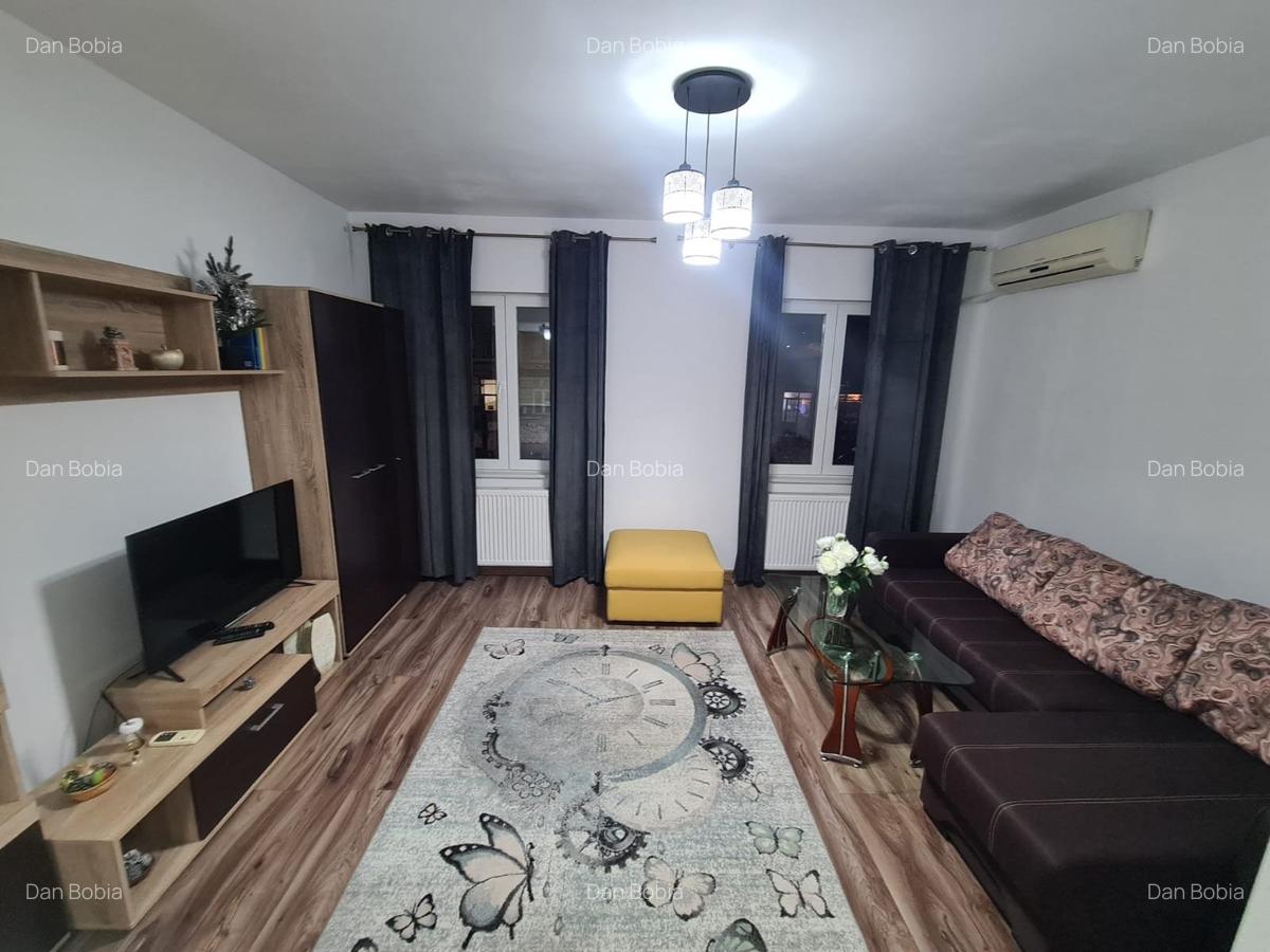 Garsoniera luminoasa 1 min M Gara De Nord DB1427 - 4