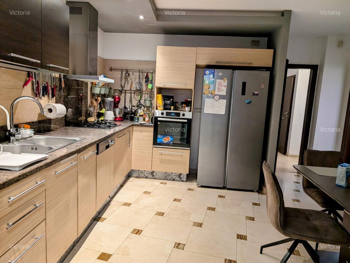 S+P+E+M,zona curata,la 5min de metrou Aparatorii Patriei si Spiru Haret,lux - 7