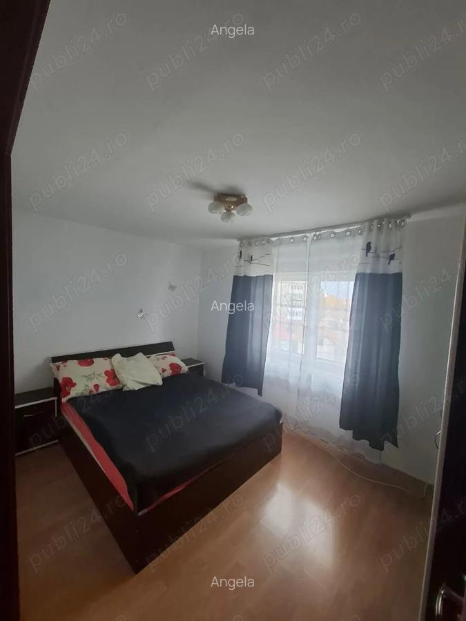 Apartament de vanzare - 2