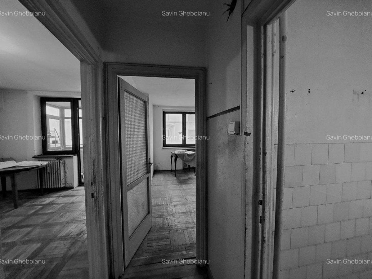 TWO-ROOM APARTMENT / 44 sqm / 6th FLOOR of nine / GARA DE NORD AREA - 15