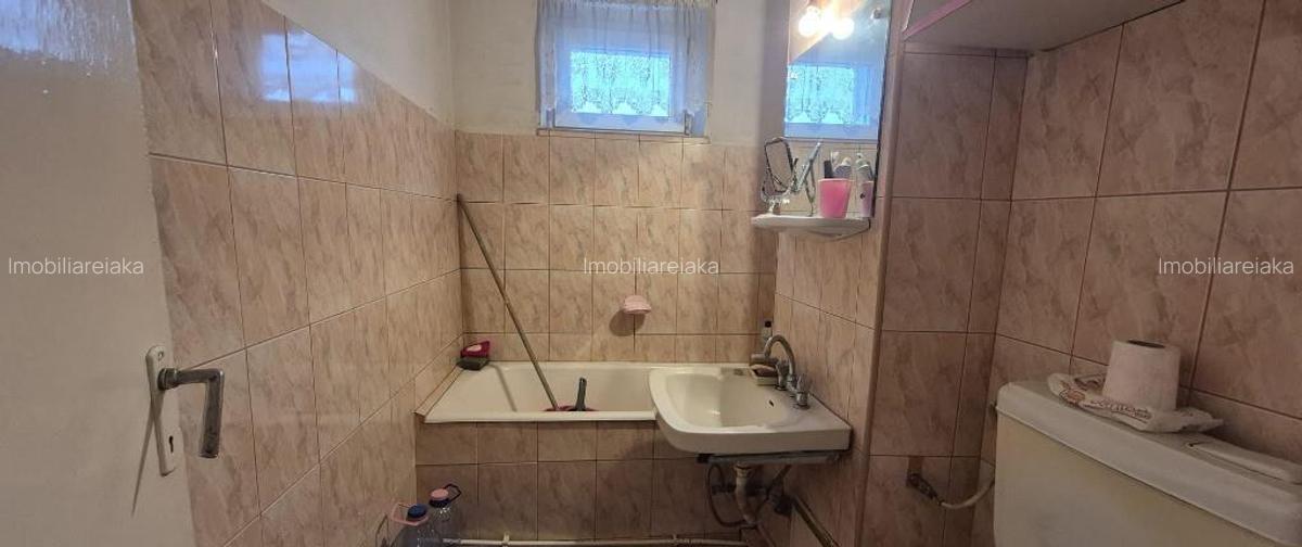 Decebal, 4 camere - 4