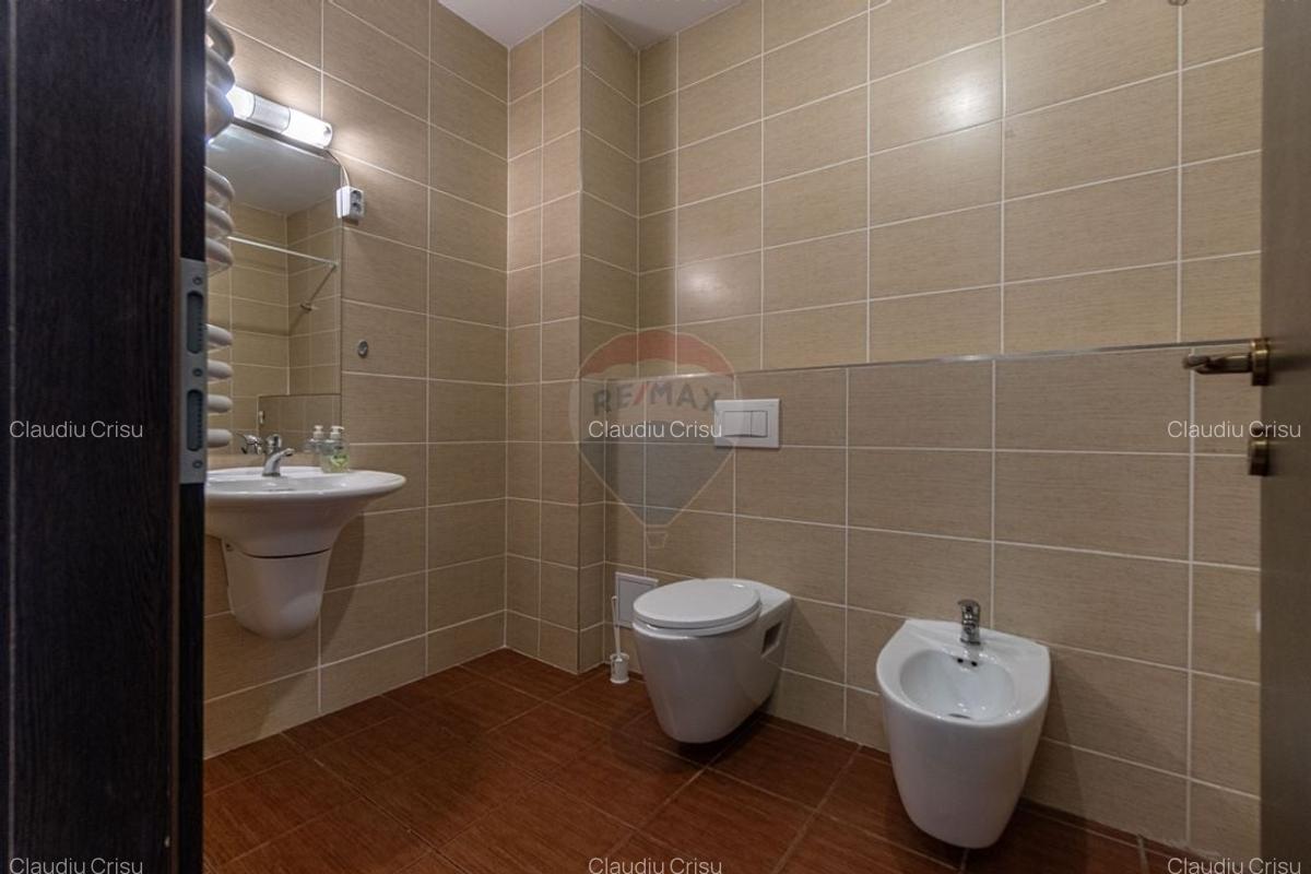 Apartament cu 4 camere de inchiriat Tampa Gardens Racadau etaj 10/12 - 24