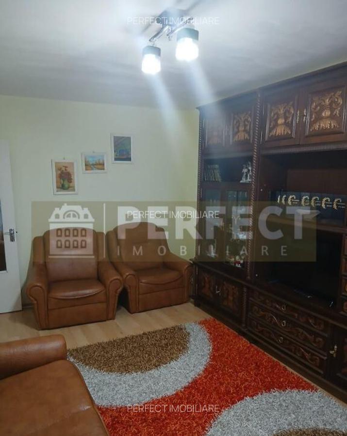 3 camere DECOMANDAT zona Cantacuzino,etaj 1, PRET 85000!! - 2
