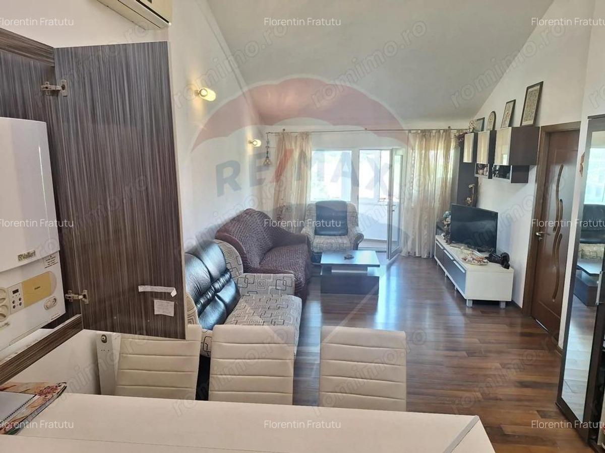 Apartament cu 3 camere de vanzare in Constanta -Km5 - 2
