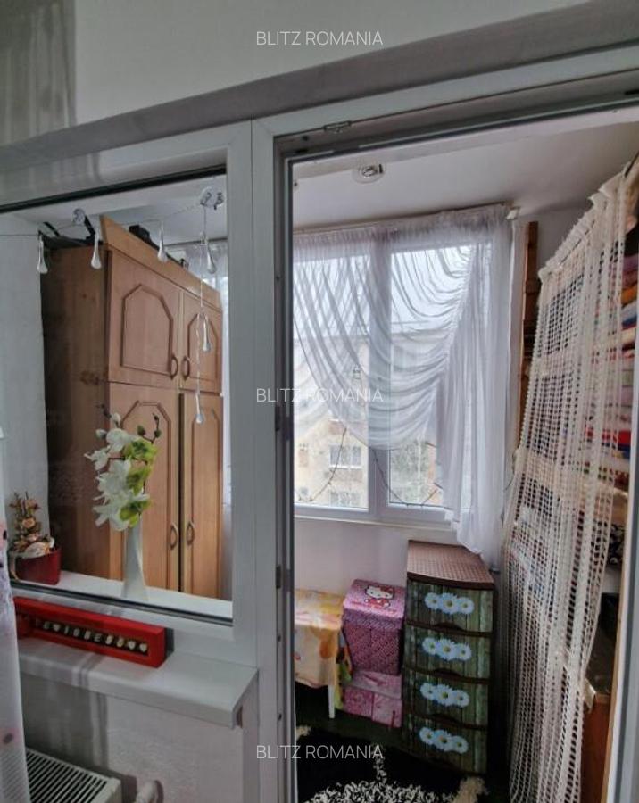 Apartament de vanzare, cu 2 camere, 41 mp, zona Regele Ferdi - 6