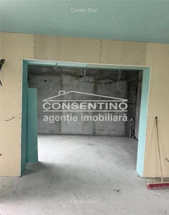 Se vinde imobil la 15 km de oras , in sat Bentu - 7