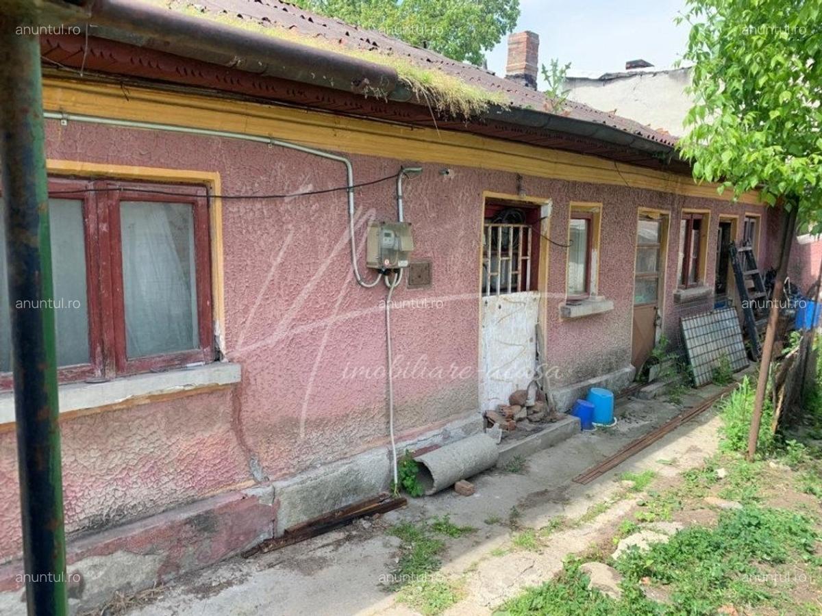 Casa demolabila cu teren de 152 mp. in sector 6, str. Cetatea Ciceului 14 - 2