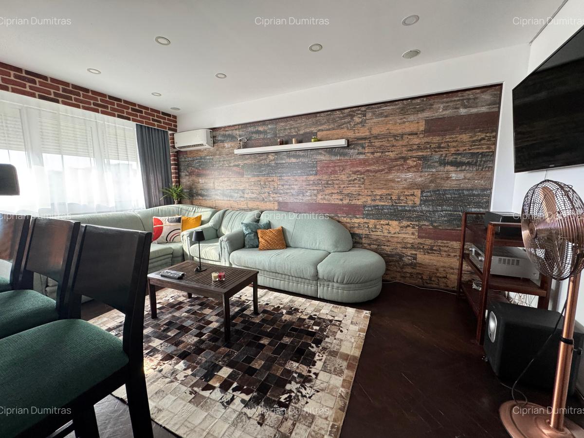 Apartament Premium cu 3 camere Podu Ros - 2