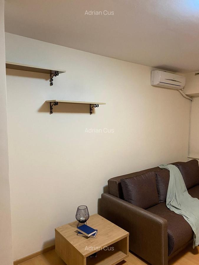 Garsoniera 38mp 13 septembrie bloc 88 - 8