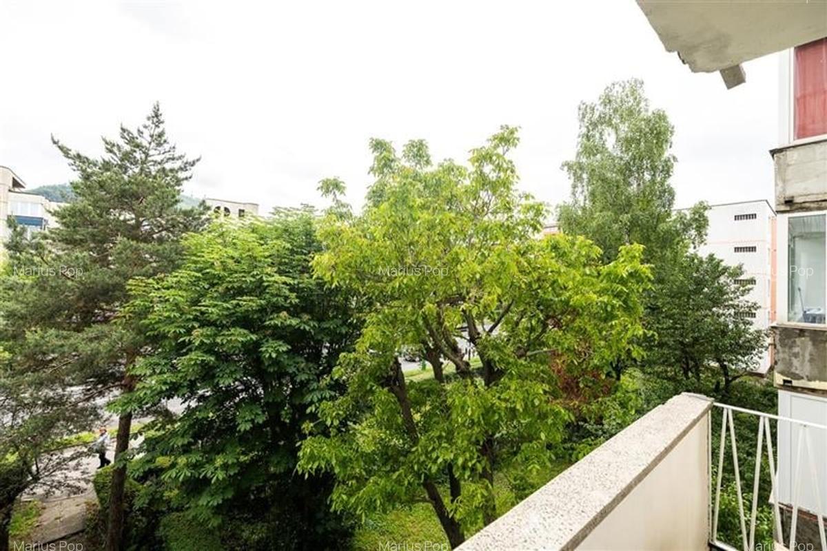 FILM&Tur 3D! Apartament renovat, etaj2, Centrul Civic, Brasov - 1