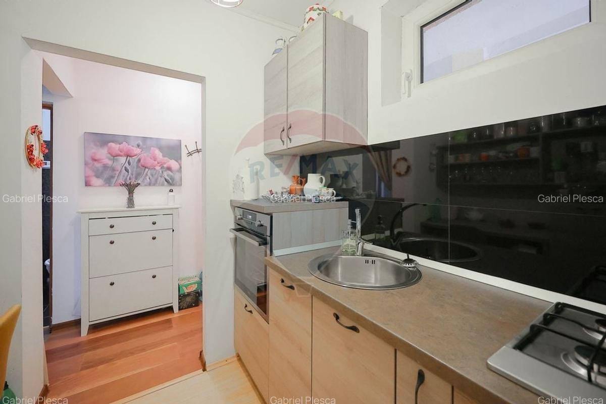 Apartament o camera 38 mp, Balcon, Parcare la Liber, Sanmartin - 12