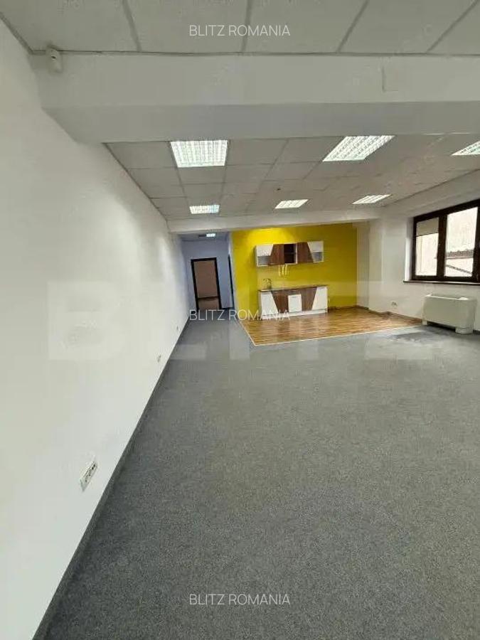 Spatiu Comercial/spatiu de birouri, de inchiriat, 250mp, zona spitalul judetean - 4