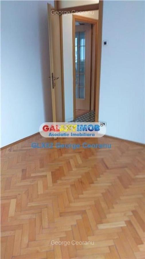 Vanzare apartament 3 camere Panduri 13 Septembrie - 2