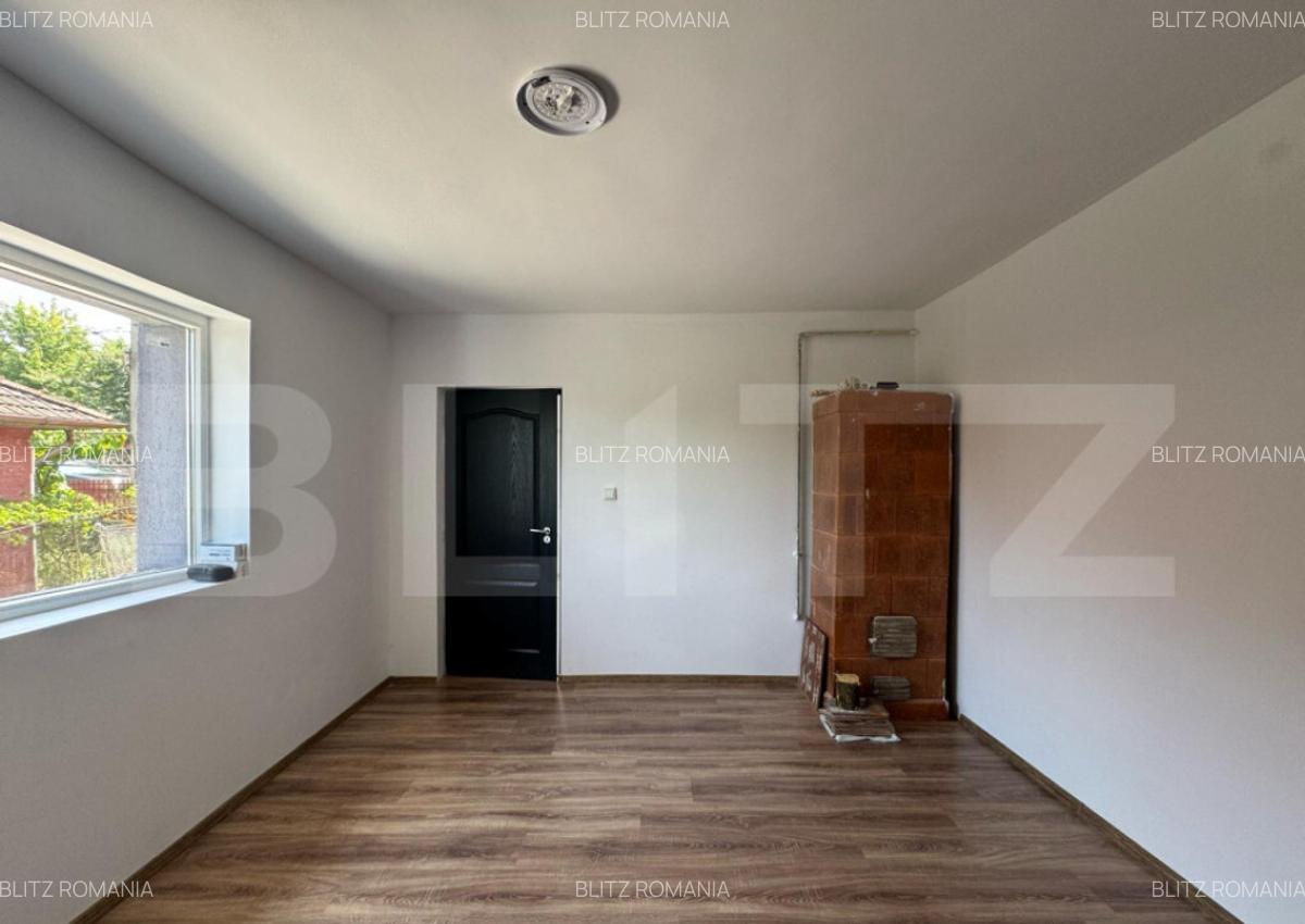 Casa cu 2 camere si cu o superba priveliste spre Castelul Co - 6