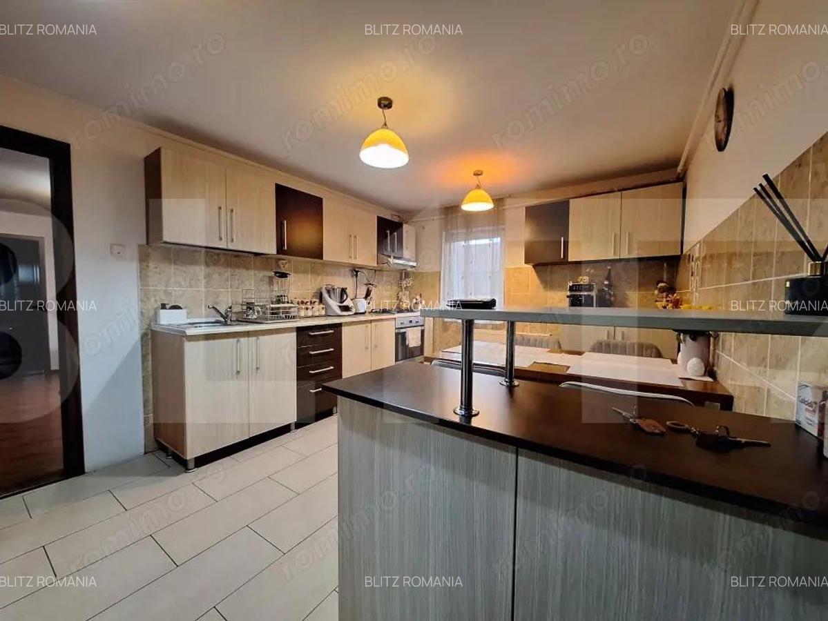 Apartament de vanzare, cu 2 camere, spatios, zona Aradului - 13
