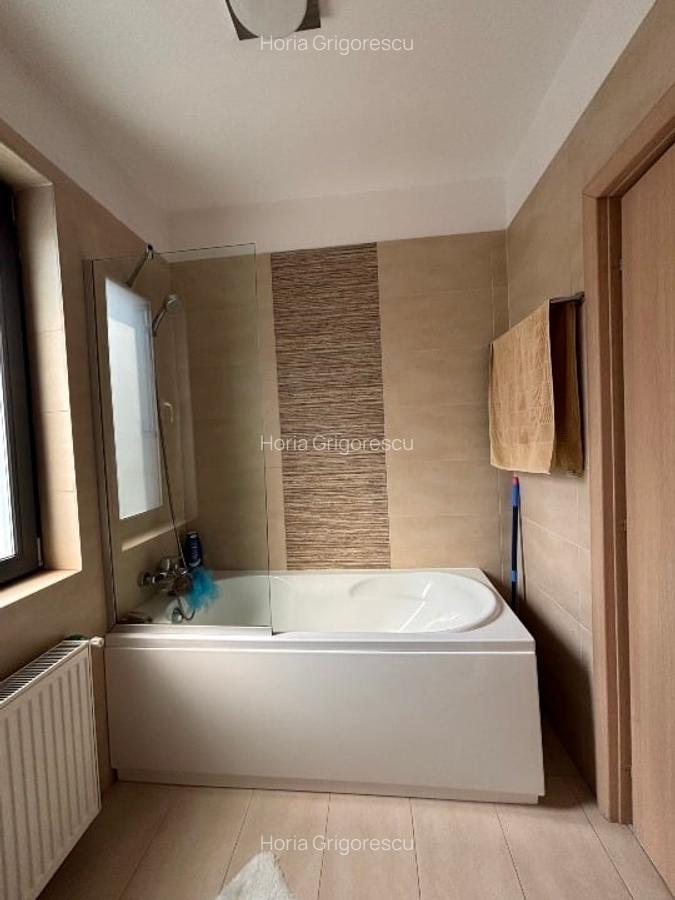 Apartament modern de 2 camere cu terasă și loc de parcare subteran - 13