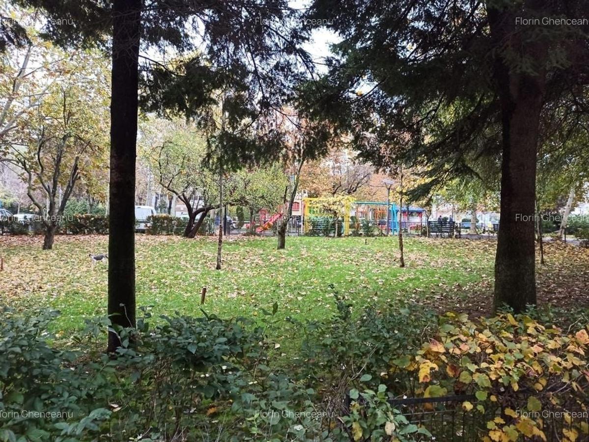 3cam.dec-1baie-disponibil imediat/Bvd Brancoveanu 130-132,sector 4 - 30