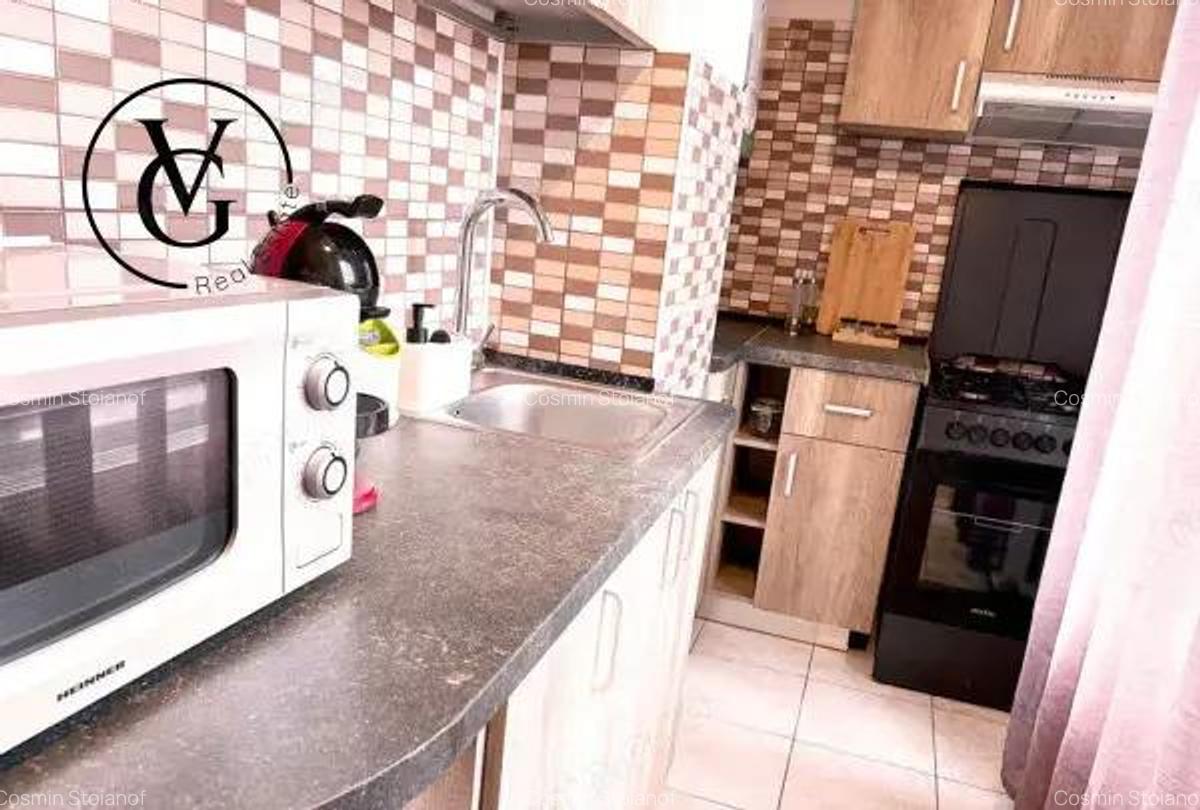 Apartament 2 camere, 50 mp - Damaroaia,Petrom City - 7