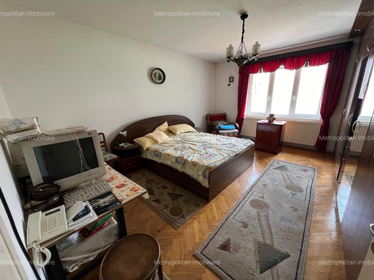 Apartament cu 2 camere decomandat, mobilat în Centrul Istoric - 2