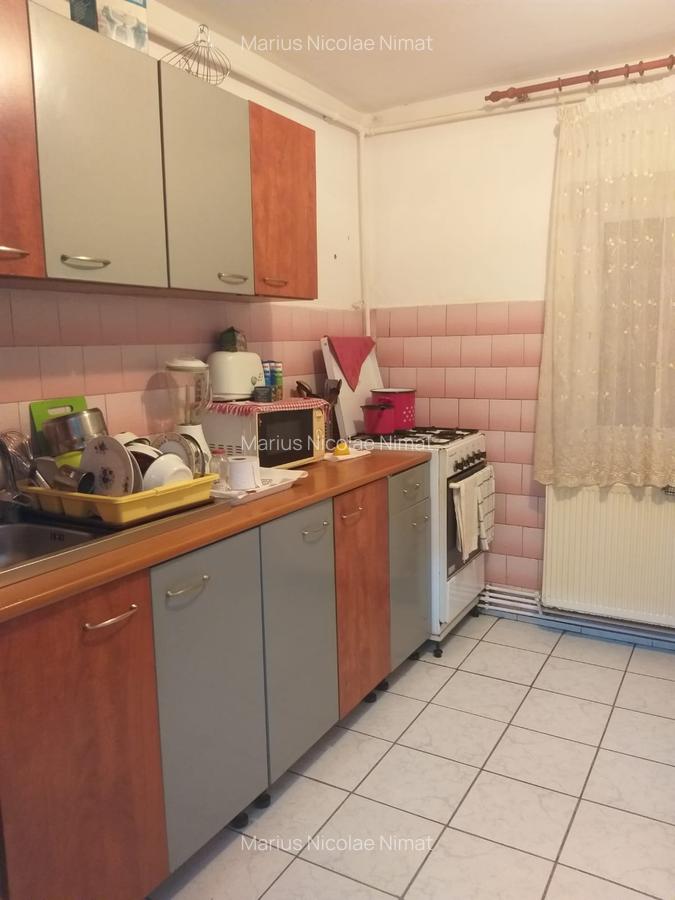 Apartament cu 2 camere decomandat în Central - 3