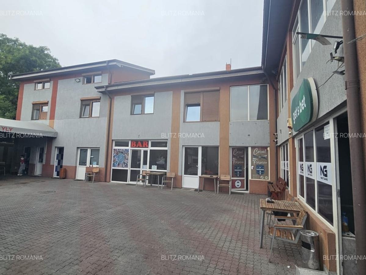 Spalatorie auto, spatii comerciale, b-dul N. Romanescu - 3