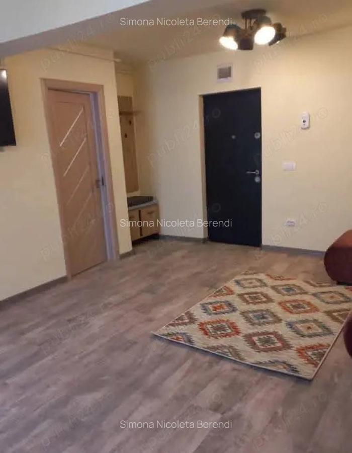 Inchiriez apartament 2 camere din 15 august - 4