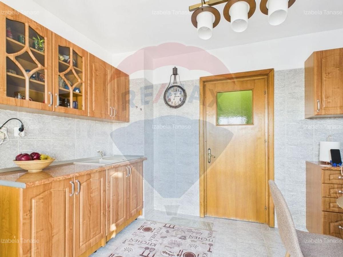 Apartament deosebit de 4 camere zona Decebal - Piata Alba Iulia - 7