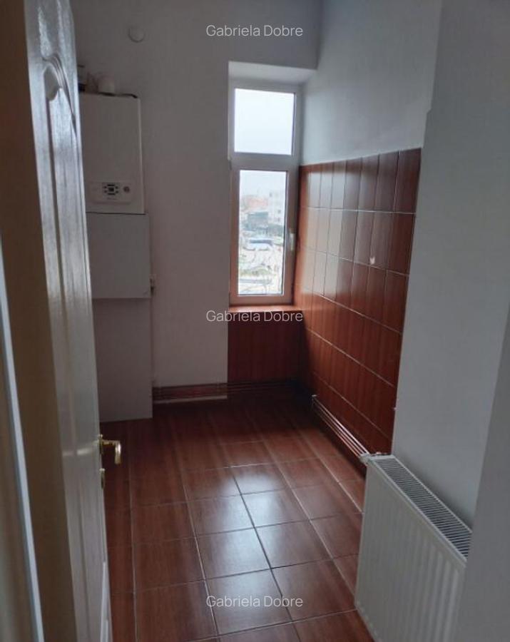 APARTAMENT DE INCHIRIAT ZONA ULTRACENTRALA 2 CAMERE - 4