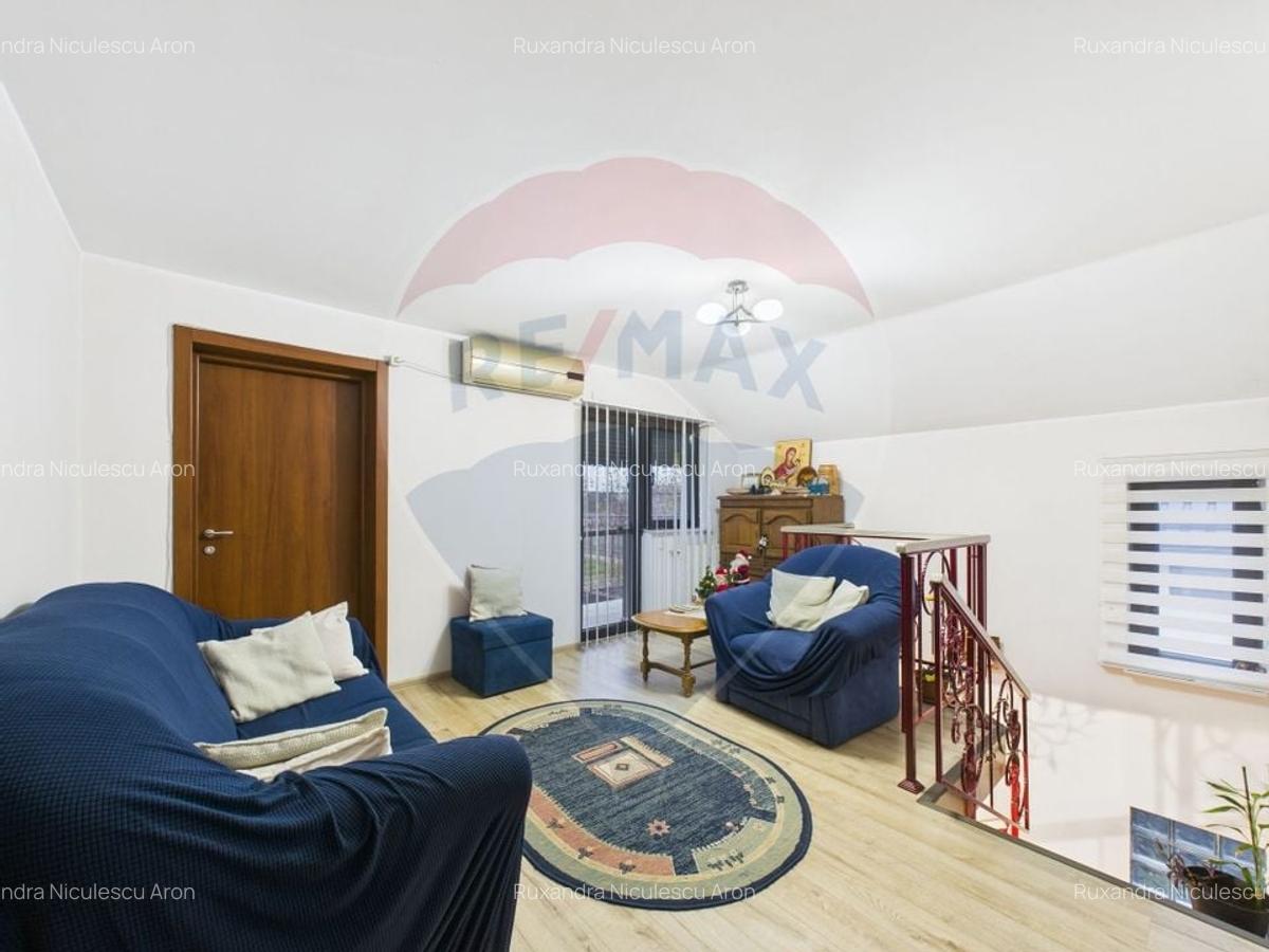 Casa / Vila cu 5 camere de vanzare in zona Central - 13