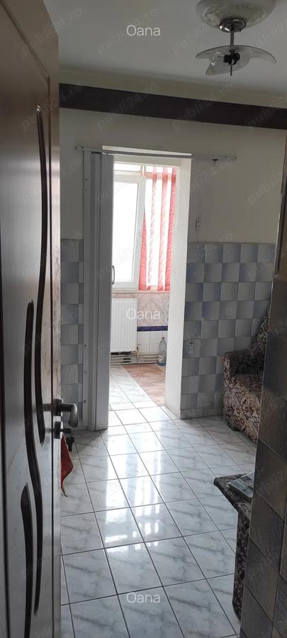 Vand Apartament 3 Camere Micro 6 - 6 Vand Apartament 3 Camere Micro 6 - 6