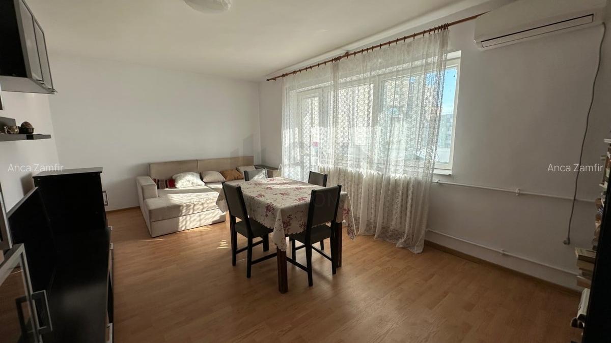 REA1026265 Apartament 4 camere Mega Mall - Pantelimon - 2