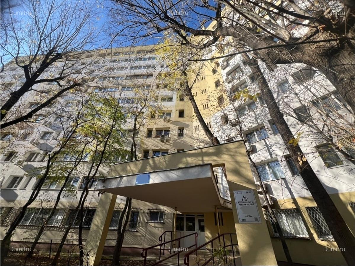 Apartament 3 camere, zona Dristor, direct propietar - 1