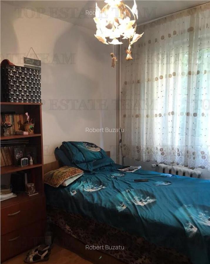 Apartament 3 camere 2 bai bloc 1984 zona metrou Nicolae Grig - 8