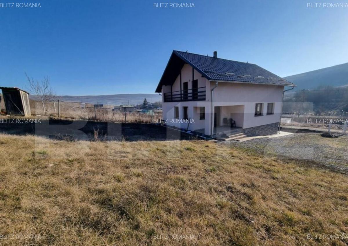 Casa individuala, 195 mp, 6300 mp teren, zona Jucu - 9