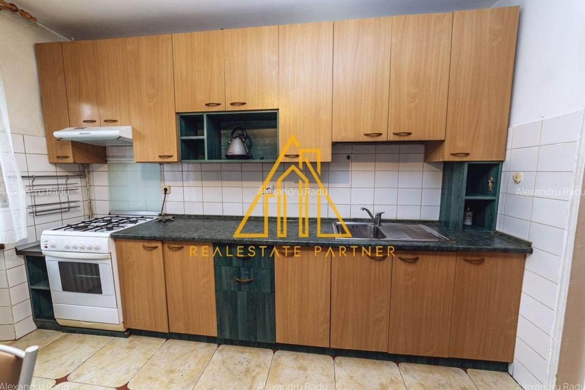 Vânzare apartament 4 camere decomandat - zona Vatra Luminoasă - 9